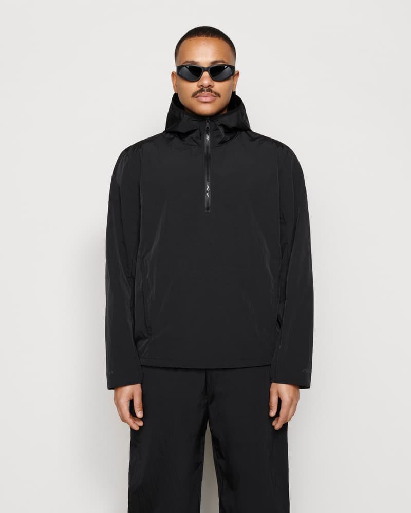 Half-Zip Hooded jacket