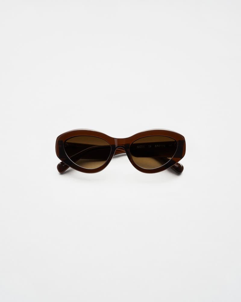 09 Brown (2022)