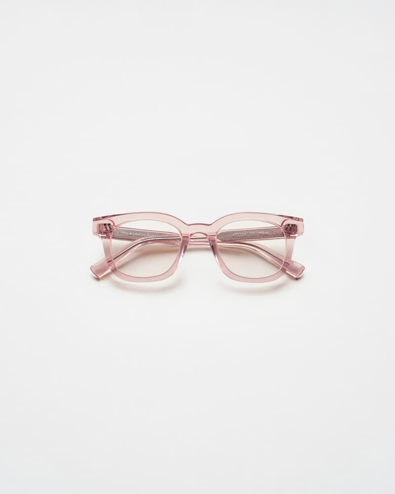 02 Optic Pink