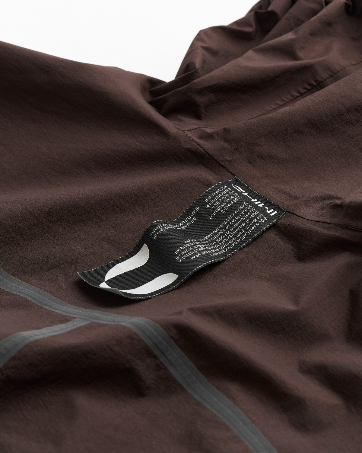 Chimi Long Nylon Jacket In Brown