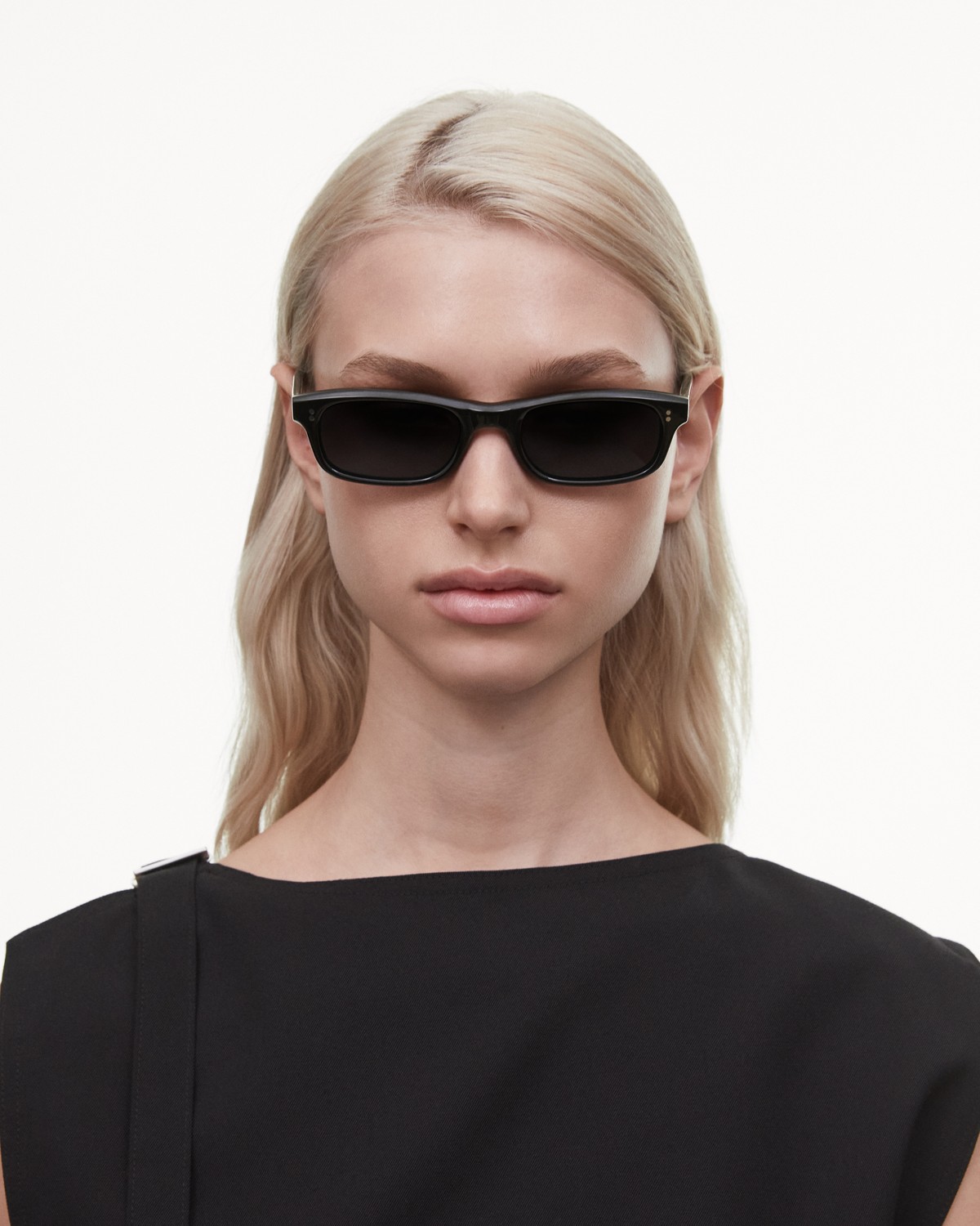 Chimi Pin Black In Black