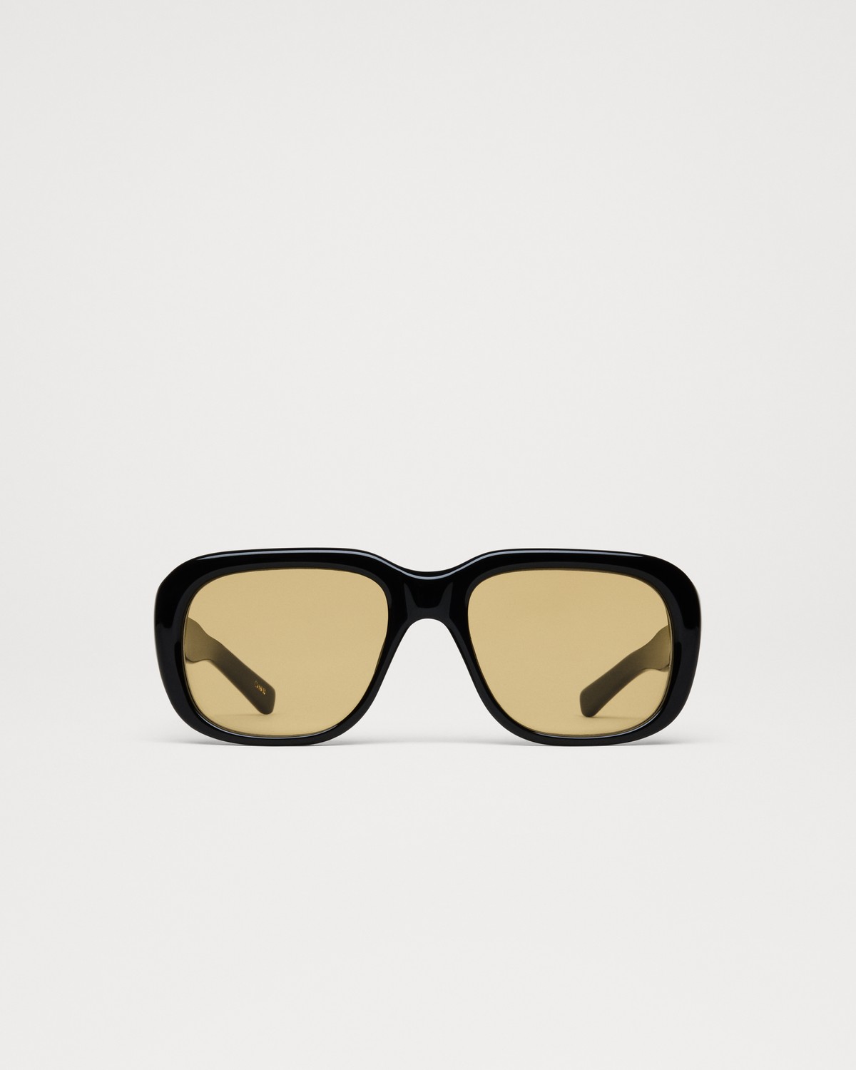 Louis Black | CHIMI | FETCHING