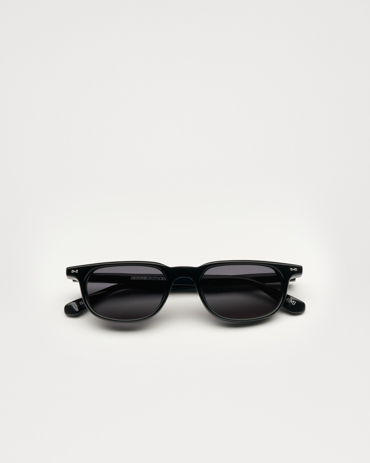 1369_989588cefd-