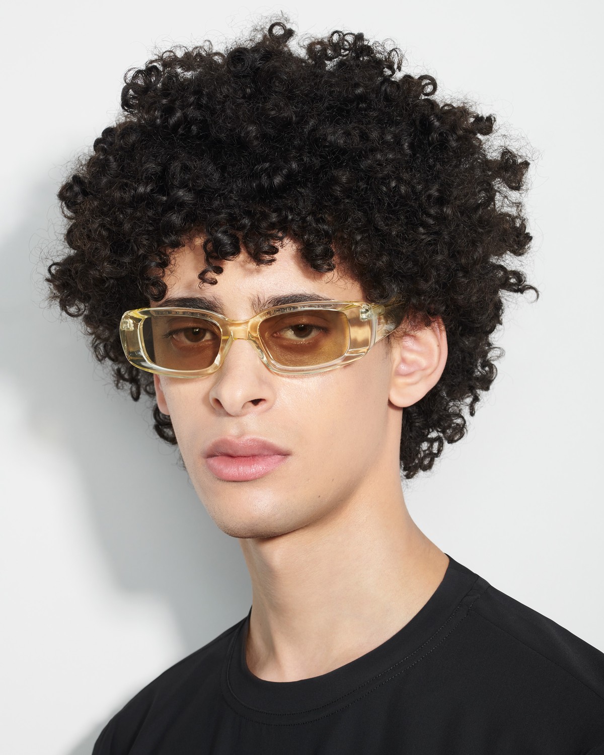 Chimi 10 Light Yellow (2022) In Yellow